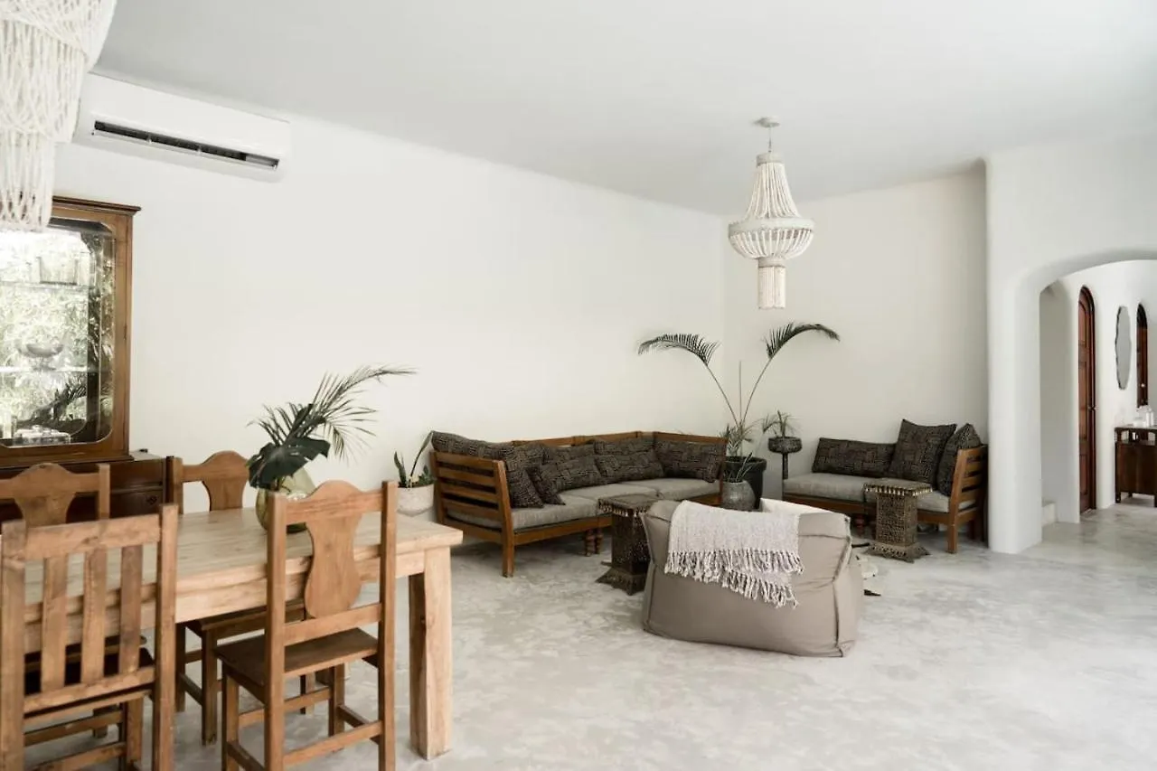 Stay Wild La Veleta Villa Тулум Мексика
