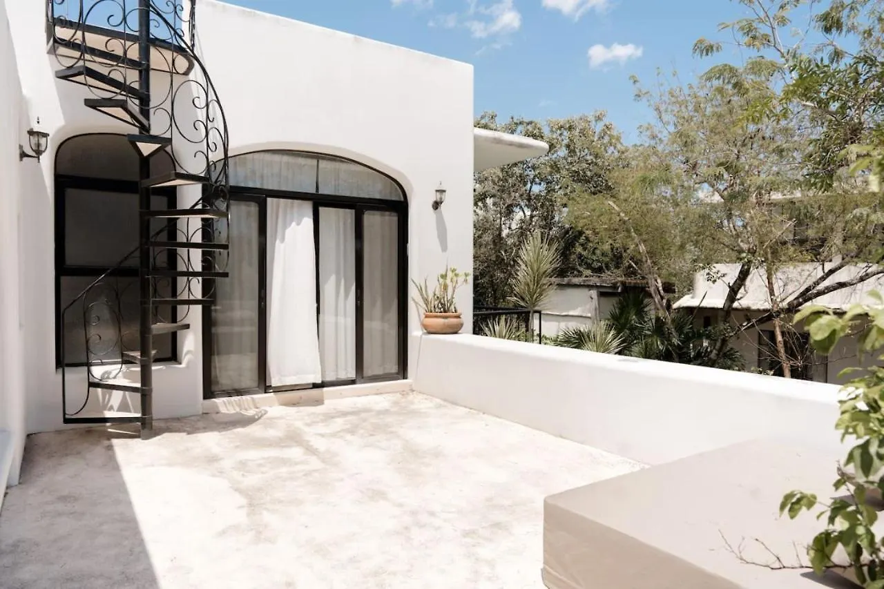 Stay Wild La Veleta Villa Тулум 0*,